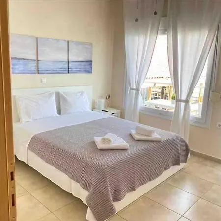 Enchanting Sea View Holiday home